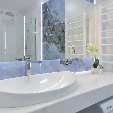 アパート Apartament Z Widokiem Na Morze Ustronie Apartments - Nadmorski Luksus Apartamenty *